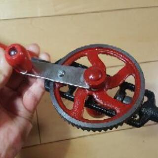 手回し穴開けドリル (現金渡し)の画像