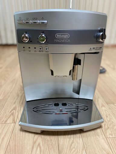 デロンギ マグニフィカ 全自動エスプレッソマシン[ESAM03110S]