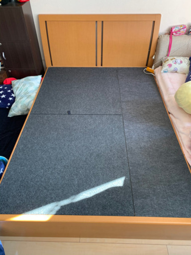 ダブルベットフレーム※間もなく締め切らせていただきます。