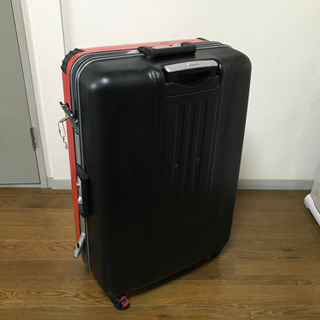 旅行キャリーケース