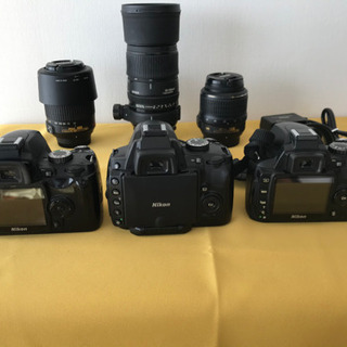 一眼レフカメラ2台セット D60, D5000 レンズ3本 の画像