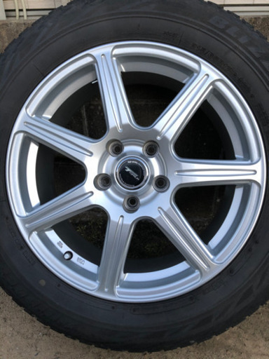 ホイール美品♪ 215／60 17R スタッド用にどうですか？♪