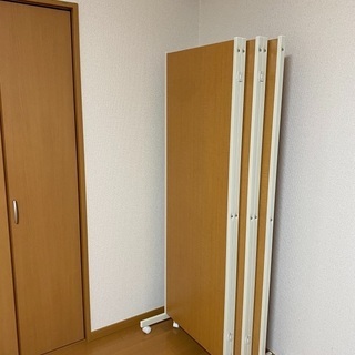 キャスター付きパーテーション 5連 総幅310cm 高さ180cmの画像