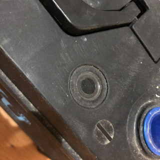 ユアサのバッテリー　SMF31MS-850 2個の画像