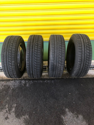 スタッドレス&ホイールセット　ブリヂストンバリ溝185 65 15