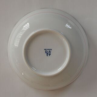 ＴＡＣＨＩＫＩＣＨＩの小皿３枚　３００円で譲りますの画像
