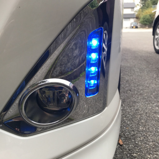 【純正】トールカスタム ルーミー メッキフォグランプガーニッシュとLEDイルミのセット