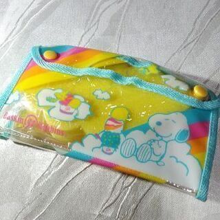 ☆新品☆　スヌーピー・洗顔ポーチセット