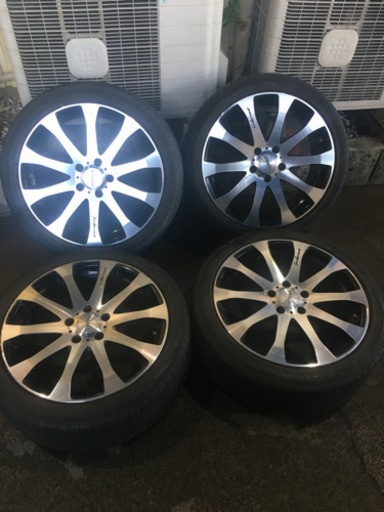 引き取り限定！　ヴェネルディ  18インチアルミホイール 215/45R18 93w タイヤおまけ