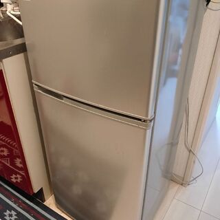 本日12月6日まで！差し上げます。2009年SANYO製 冷蔵庫