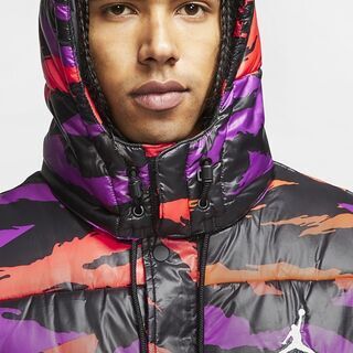 ナイキ US XL エアージョーダン ジャンプマン エア カモ パファー ジャケット NIKE ダウン 迷彩 NBA バスケットボール 東京 原宿 お台場 の画像