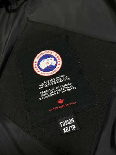 服/ファッション    WYNDHAM PARKA  XS