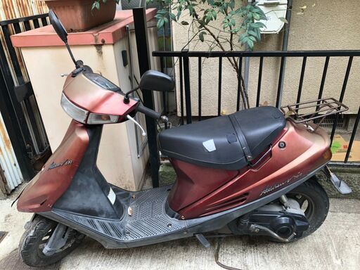 バッテリー上がりの不動車です