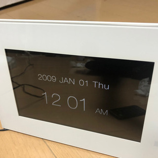 一旦受付停止中　フォトフレーム　 DPF-D92　ホワイトの画像