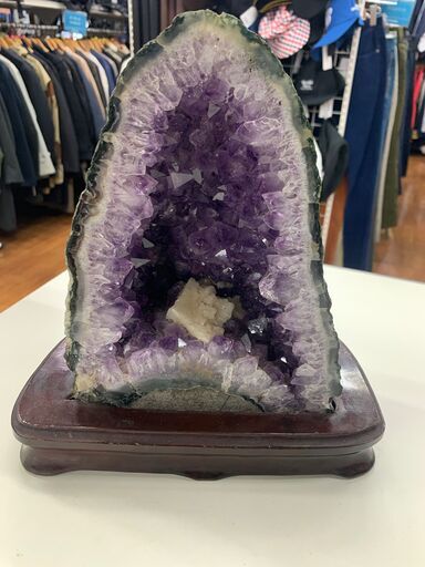 アメジストドーム　約26ｃｍ