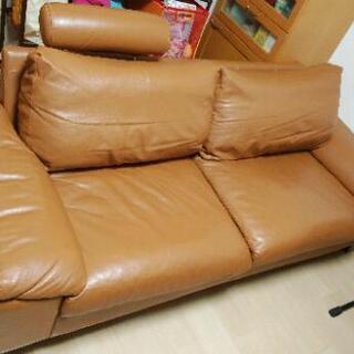 KEYUCA ケユカ 北欧製フェザークッション ヘッドレスト付 3人掛け