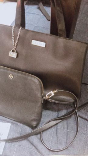 トリバーチショルダー&セリーヌ