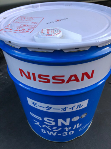 エンジンオイル　5w-30 20リットル　まだまだ取引可能