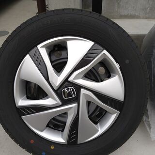 新品11月26日納車。新車ホンダフリード正規タイヤ&ホイール