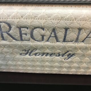 IDC大塚家具　ワイドダブルベッド　REGALIA 　Honestyの画像