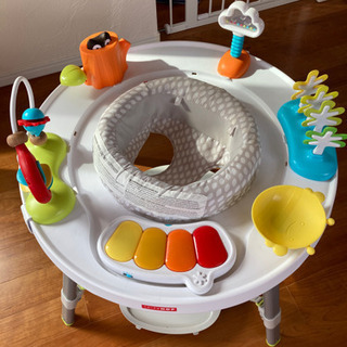 SKIP HOP 3ステージ アクティビィティーセンター