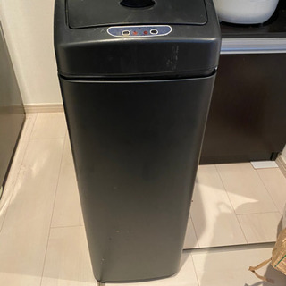 センサー自動開閉ゴミ箱45ℓ