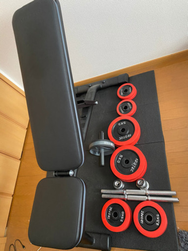 ダンベル、トレーニングベンチセット