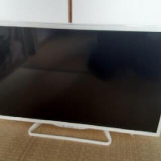 シャープAQUOS32型テレビ