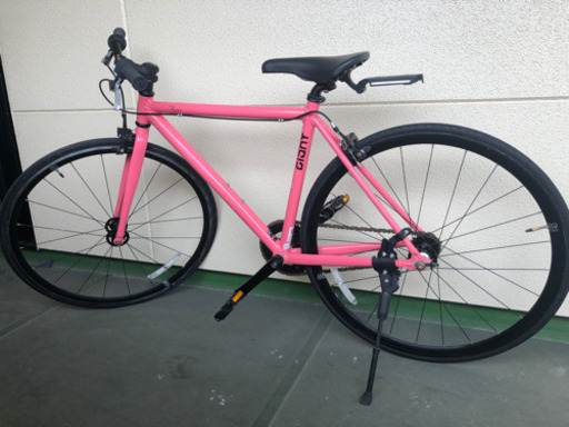 【取引き中】ピンクGIANT fixerクロスバイク中古　那珂川市春日市