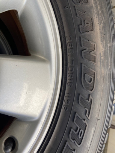 ハイラックスサーフ　タイヤ　ホイールセット　純正