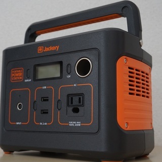 Jackery ポータブル電源 400 大容量112200mAh/400Wh 家庭アウトドア両用バックアップ電源 PSE認証済 純正弦波 AC(200W 瞬間最大400W)/DC/USB出力 四つの充電方法 MPPT制御方式 車中泊 キャンプ アウトドア 防災グッズ 停電時に 非常用電源 ソーラー充電 環境にやさしい 省電力の画像