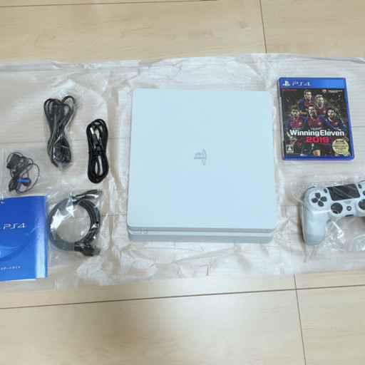 ☆値下☆【美品】SONY PlayStation4 本体　➕　ソフト一本