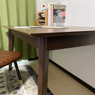 ダイニングテーブル
