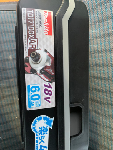 マキタ インパクトドライバー 18V 6.0A