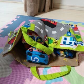 ケーズキッズ カーズ イン タウン 【対象年令：6ヶ月〜】 の画像