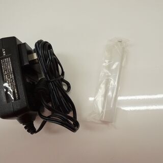 無料！ａｕフォトフレーム●PHOTO-U2 SP03　ペールホワイト☆未使用置き古し品☆の画像