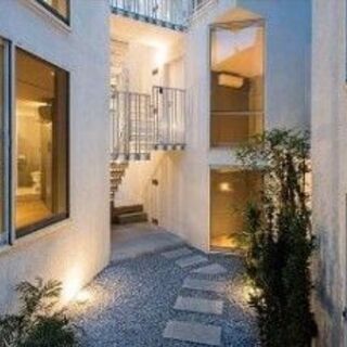 人気の築浅デザイナーズマンション！外観から圧倒的なおしゃれさ。の画像
