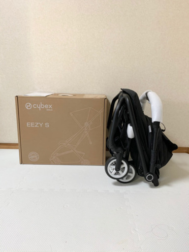 【新品未使用】cybex EEZY S（サイベックスイージーS）ブラック　