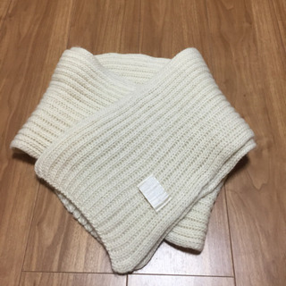 ナチュラルビューティ マフラーの画像