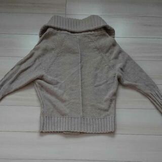 セーター カーディガンの画像