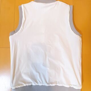 マンシングウェア リバーシブル フルジップ ベスト[Munsingwear]の画像