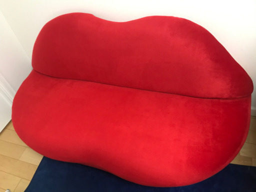 唇　リップ型　ソファー