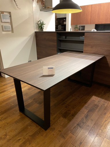 新品　ウォールナット　W180 D90 H71 ダイニングテーブル