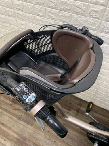 ブリジストン　アンジェリーノ　8.9AH 20インチ　前後子供乗せ　新基準　電動アシスト自転車