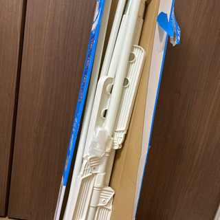 アイリスオーヤマ　窓枠物干しの画像