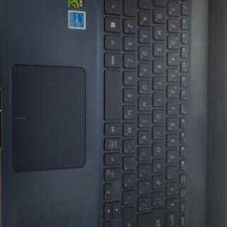 ASUS ZenBook Pro ゲーミングノートPCの画像