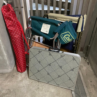 アウトドア・レジャー　チェア2 チェア1 テーブルセットの画像