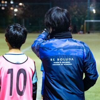 サッカースクール指導者・駅直結フットサルコートの運営スタッフ募集。の画像