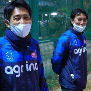 サッカースクール指導者・駅直結フットサルコートの運営スタッフ募集。の画像