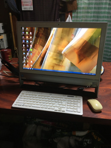 デスクパソコン